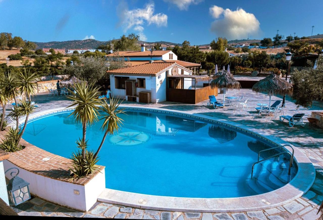 Hotel Rural Finca La Herencia Guadalcanal 外观 照片