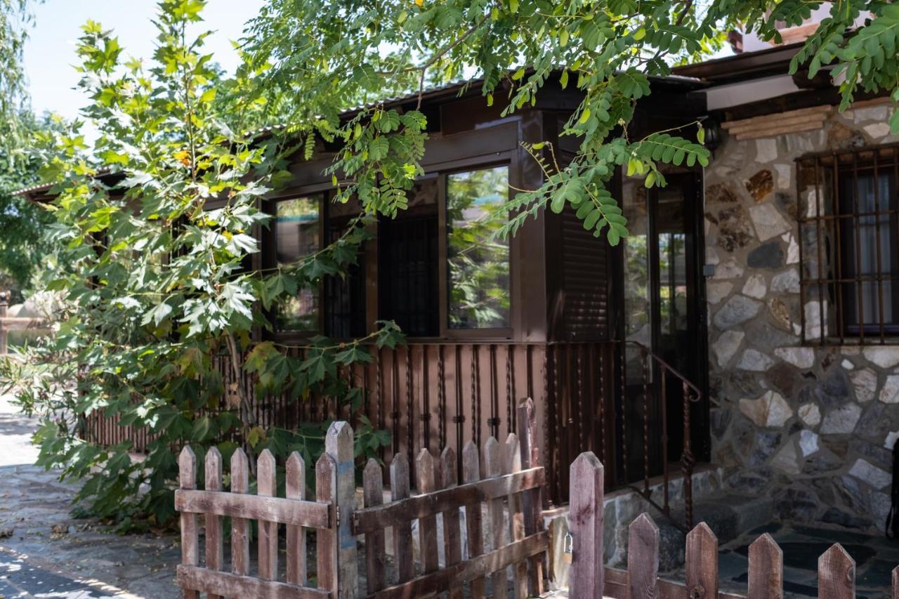 Hotel Rural Finca La Herencia Guadalcanal 外观 照片