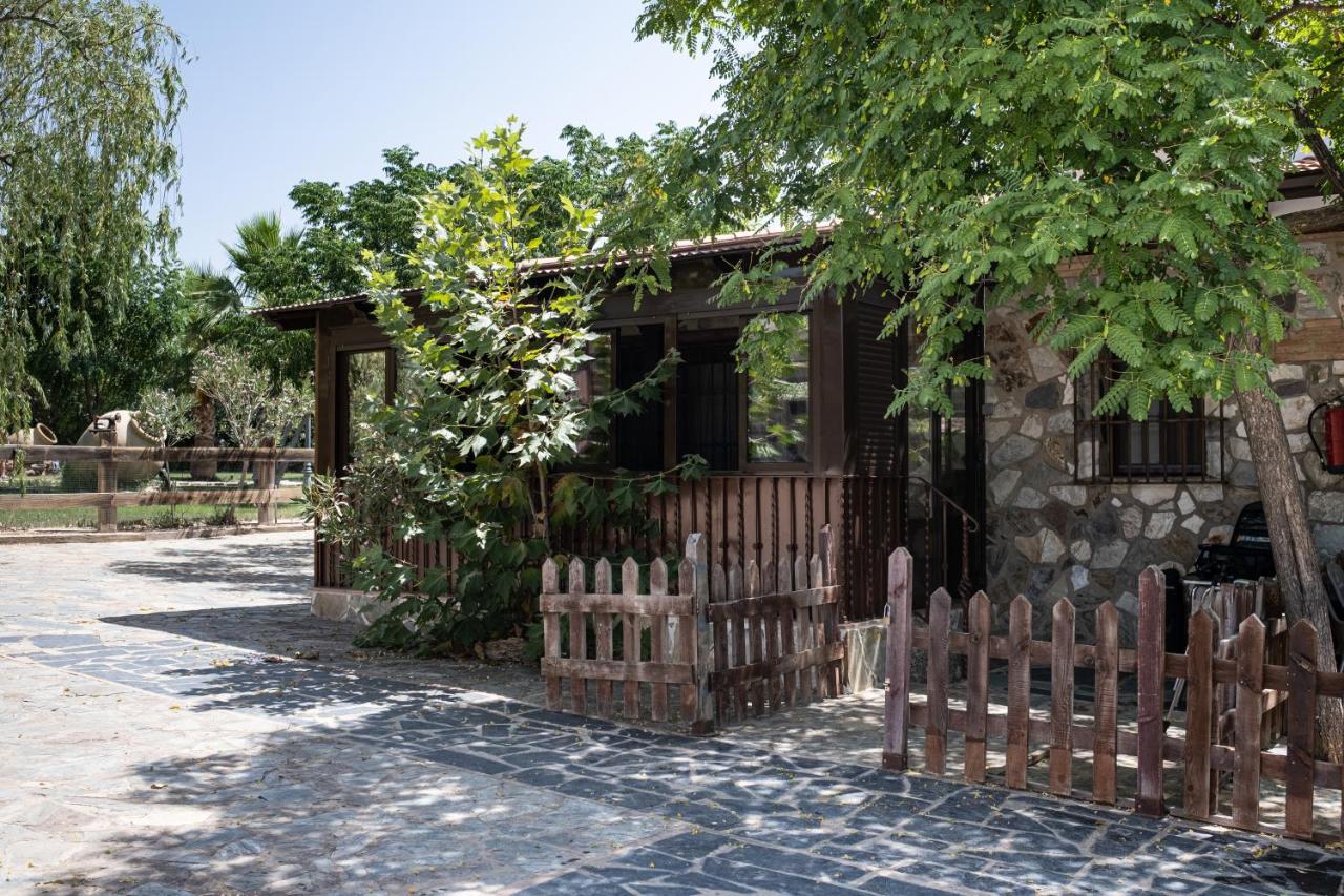 Hotel Rural Finca La Herencia Guadalcanal 外观 照片